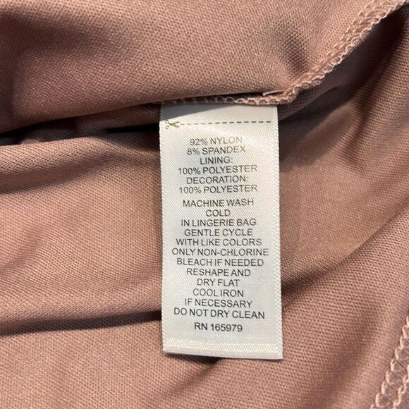 Cable & Gauge Short Sleeved Lace Blouse Top Shirt Sz Large Short Sleeve Dressy - Picture 8 of 8